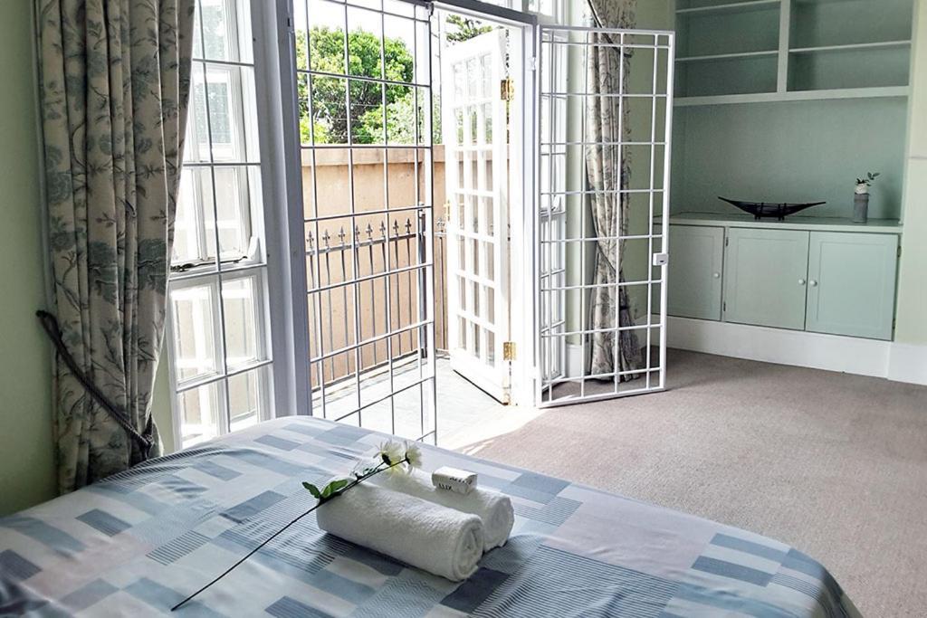 Versailles Pretoria Room photo